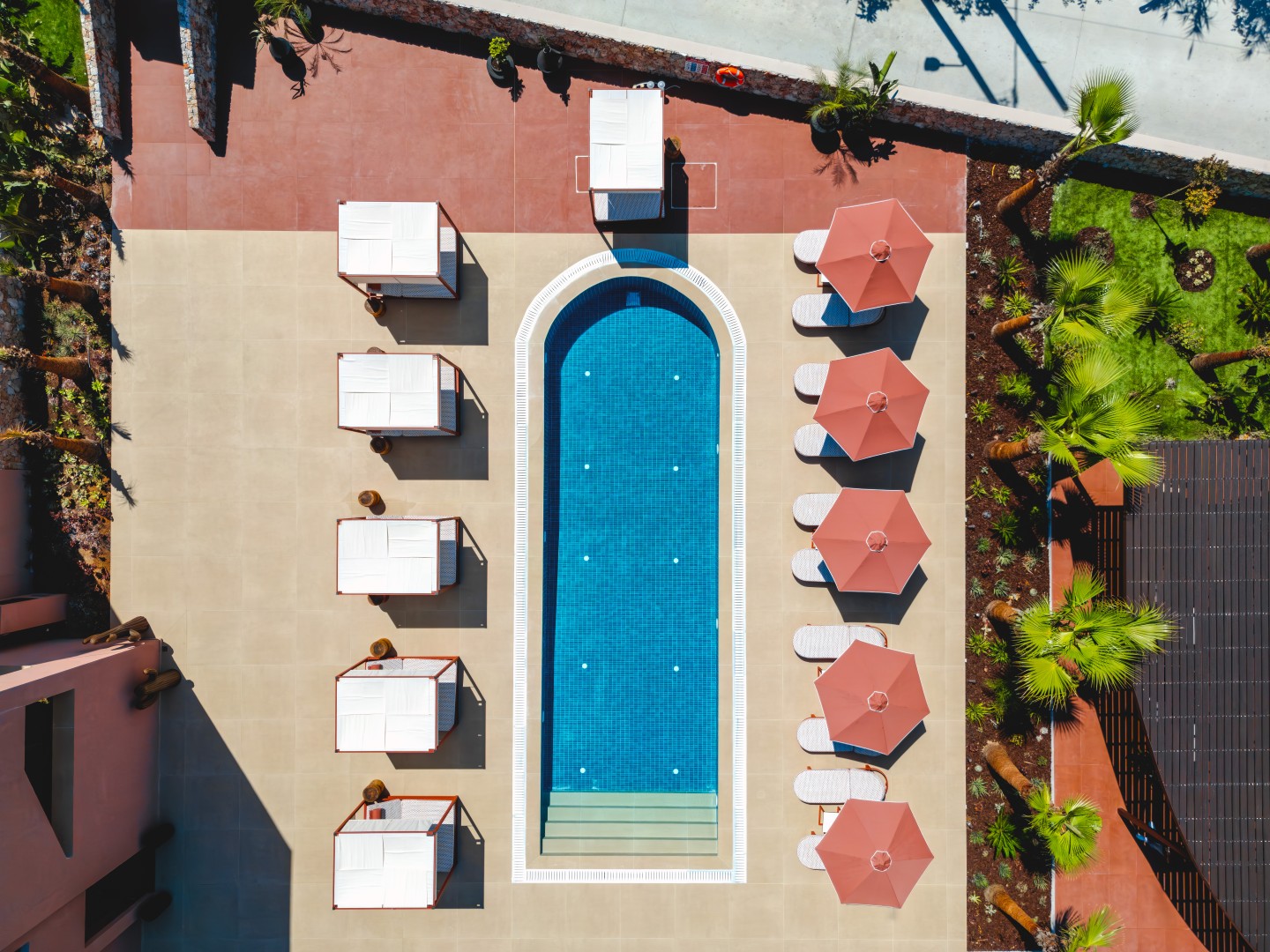 aerilal_pool1
