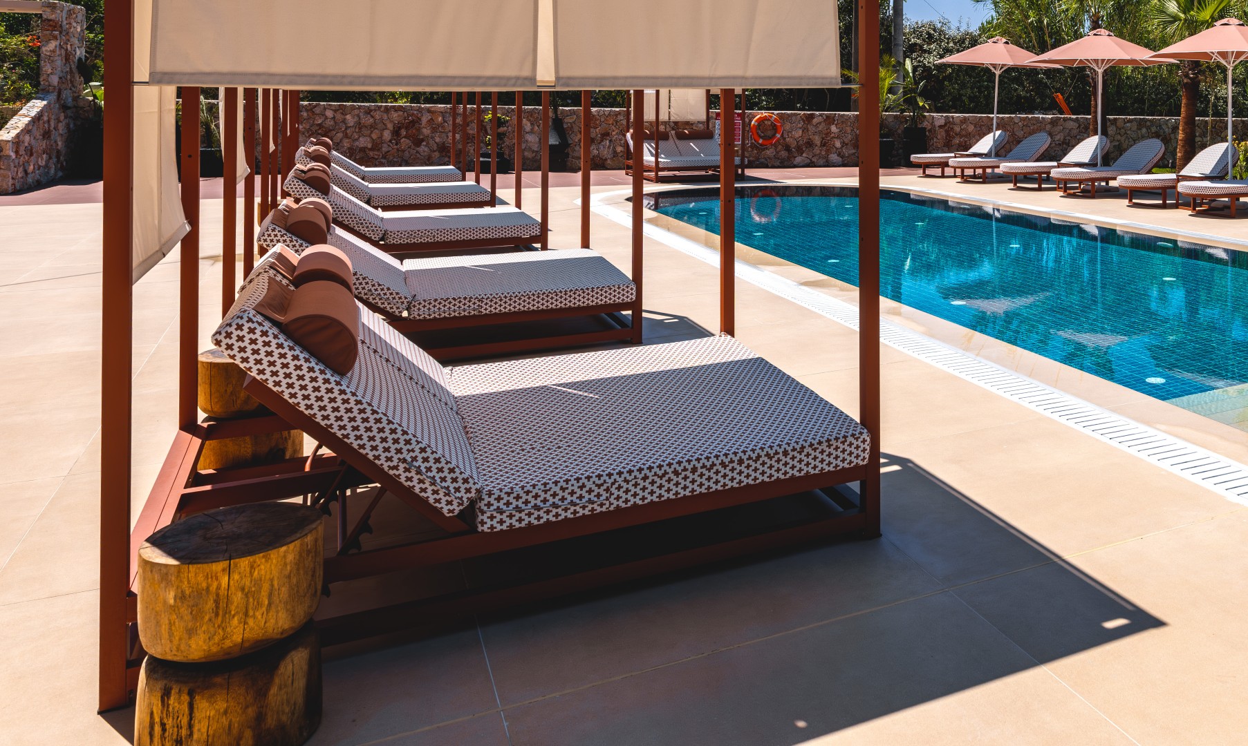 pool_gazebo3