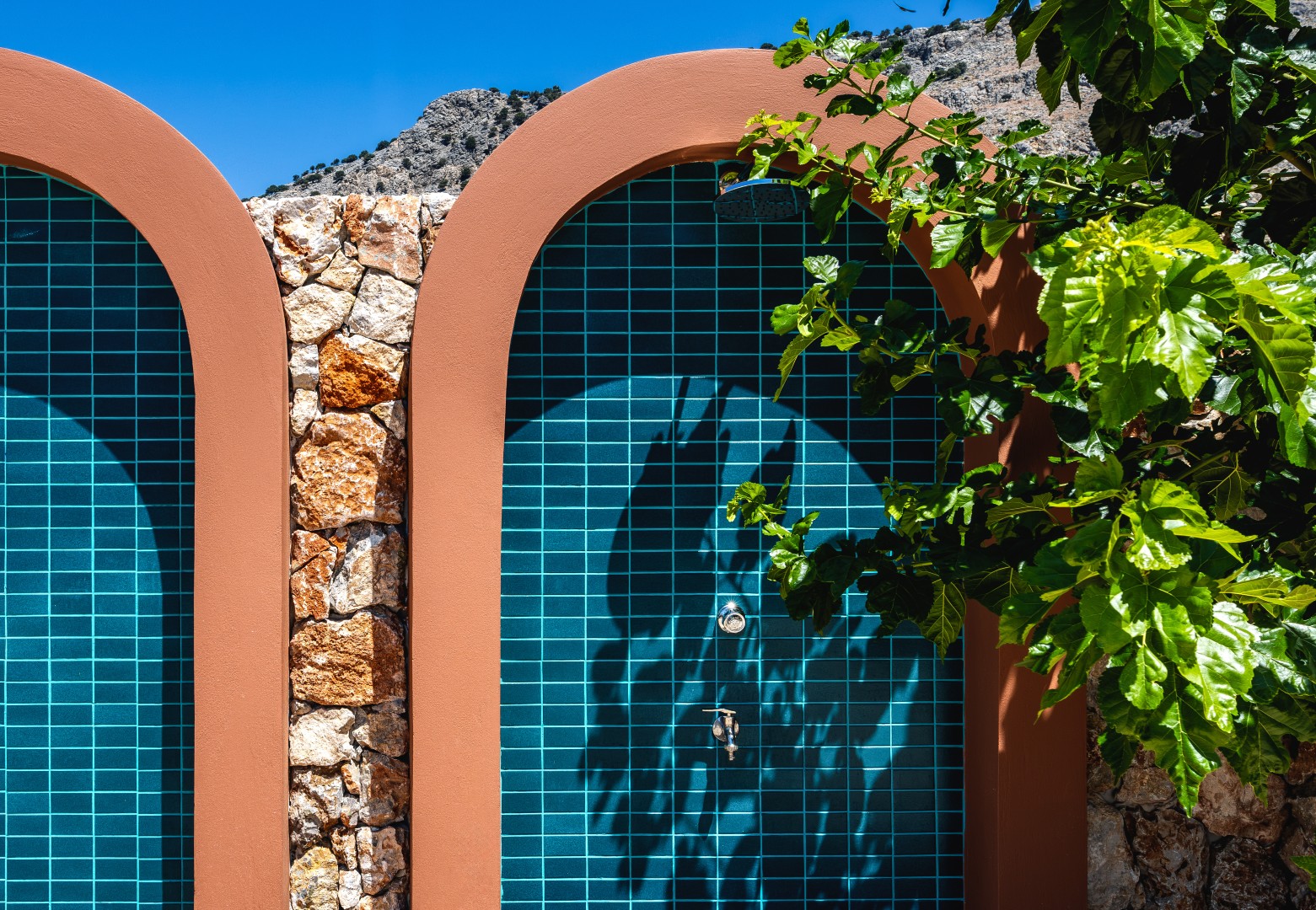 showers_pool area2